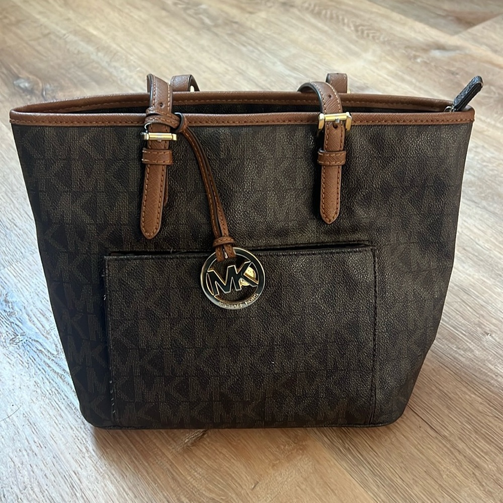 Michael Kors brown bag